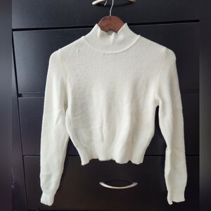 Zara White Cropped Fuzzy Turtleneck Sweater, NWOT